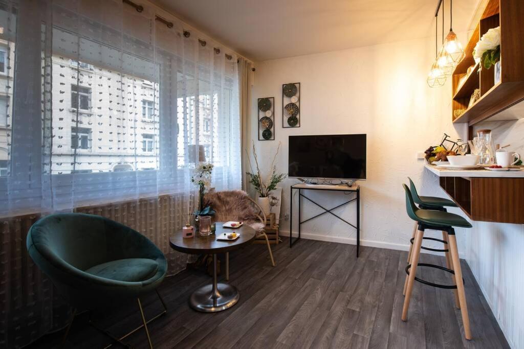 Studio Le Camaieu Tout Confort, Metz Gare Apartment Ngoại thất bức ảnh